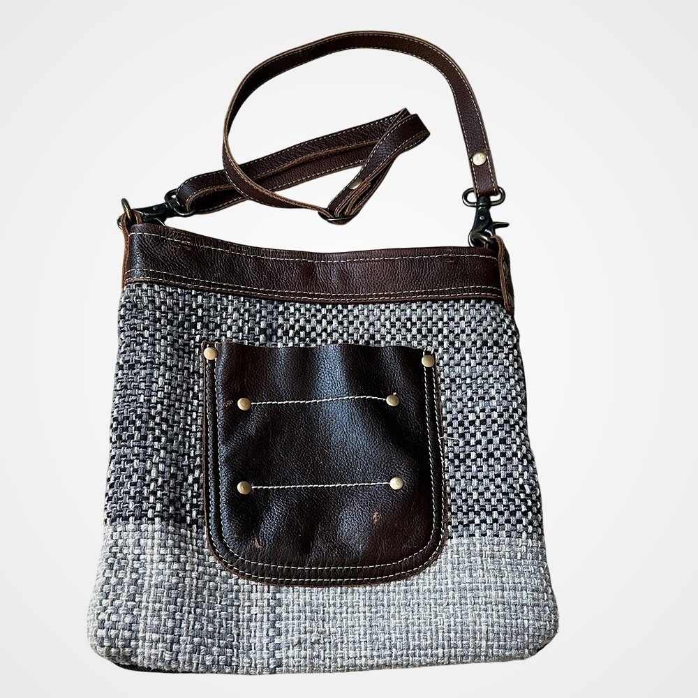 Myra Bag Woven Cotton Canvas and Leather Crossbody Bag Natural Fibers Boho West‎